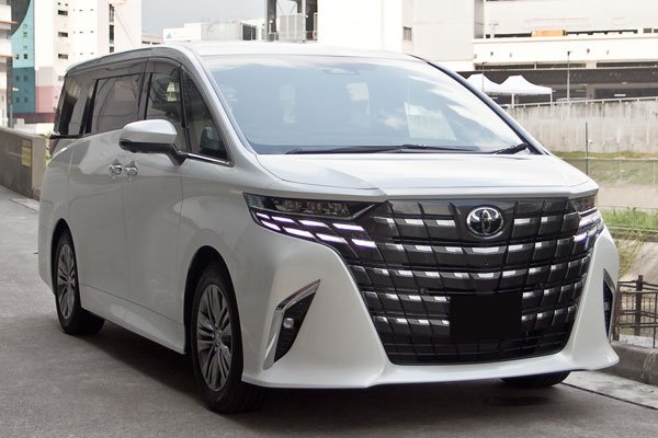 Toyota Alphard Hybrid